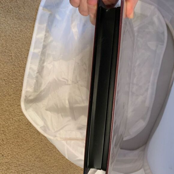 Holy Bible New International Version New Testament on 12 Cassette Tapes - Picture 4 of 7